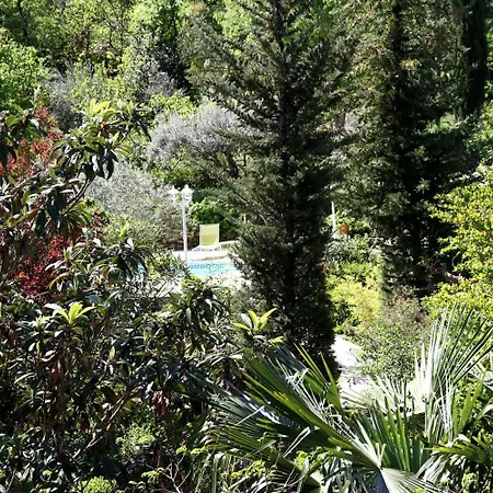 Mas De La Filoselle Bed and breakfast