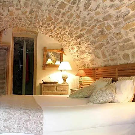 Bed & Breakfast Mas De La Filoselle 3*