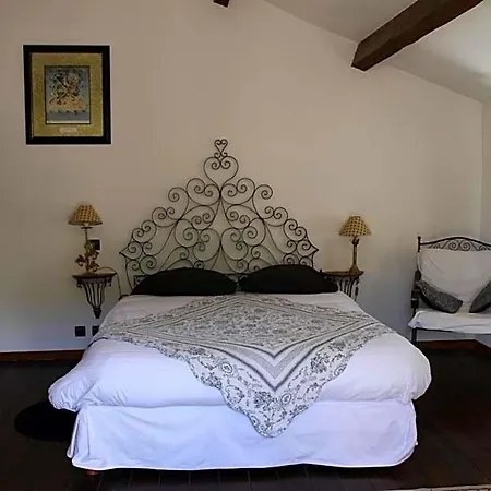 Bed & Breakfast Mas De La Filoselle 3*