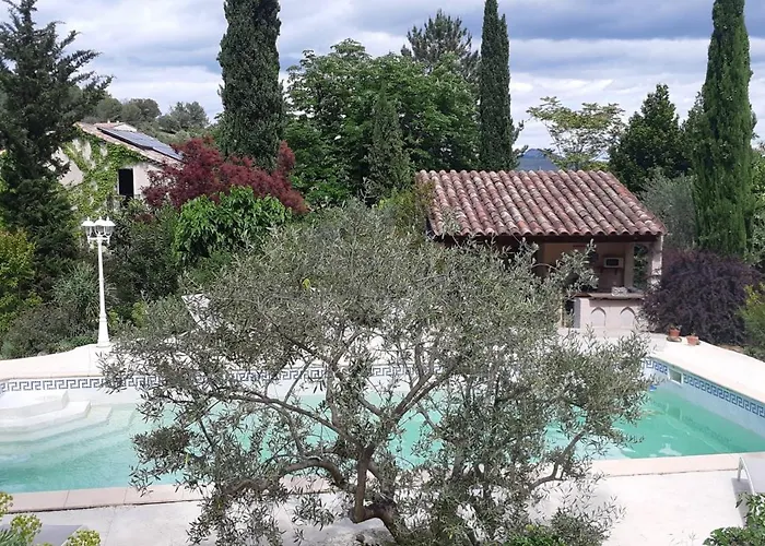 Mas De La Filoselle Bed and breakfast